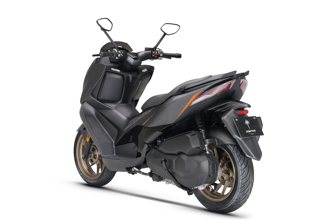 Zontes 368D negro