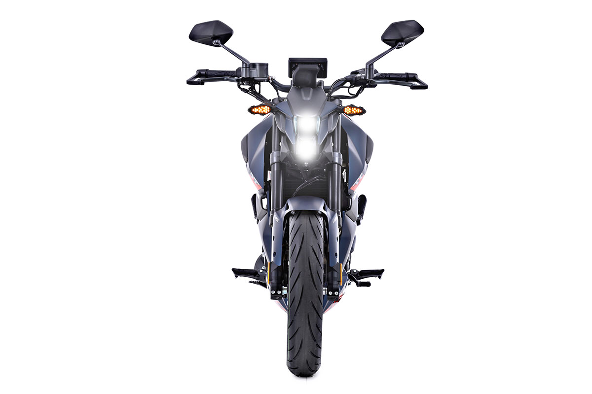 Zontes 125U azul
