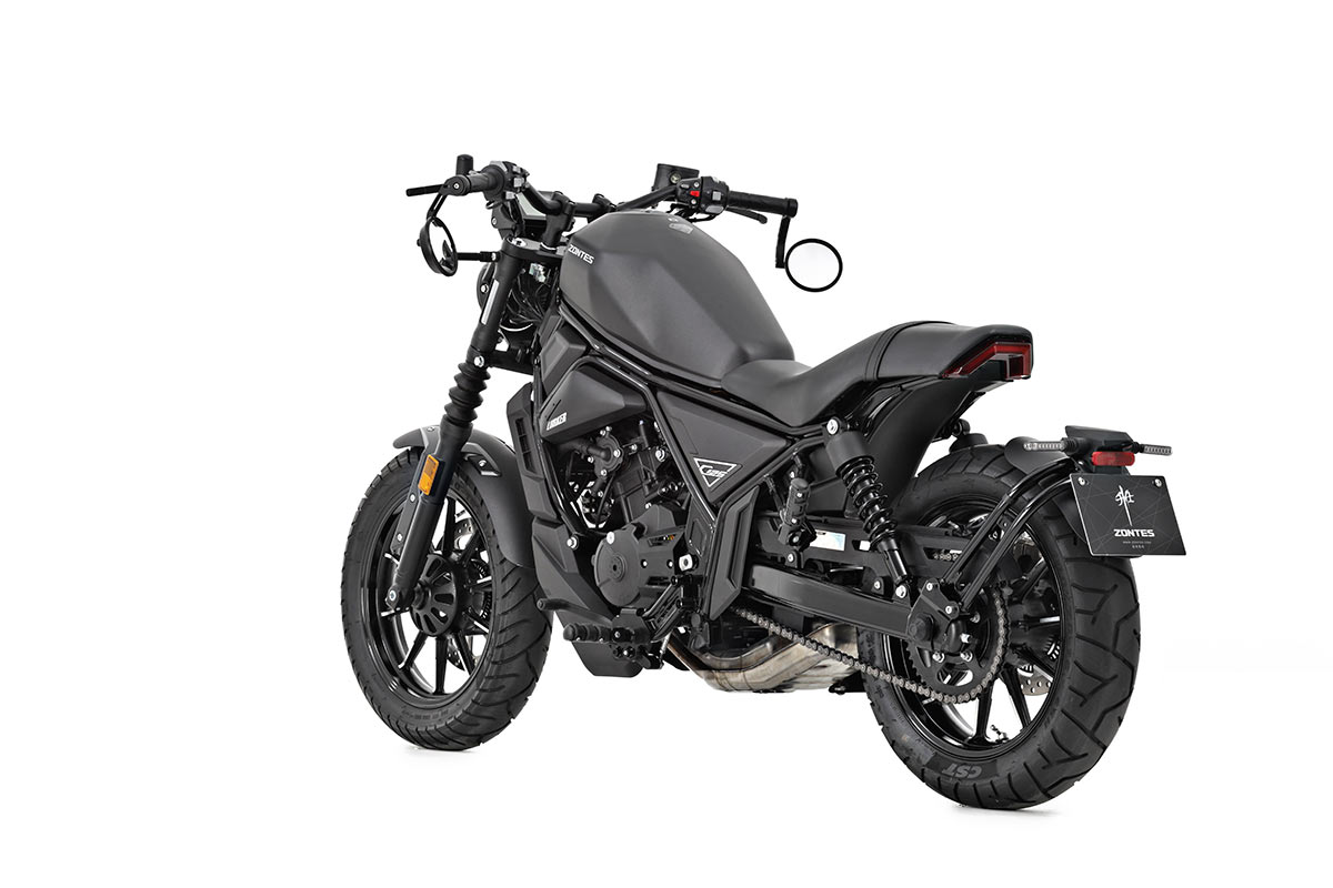 Zontes 125C negro