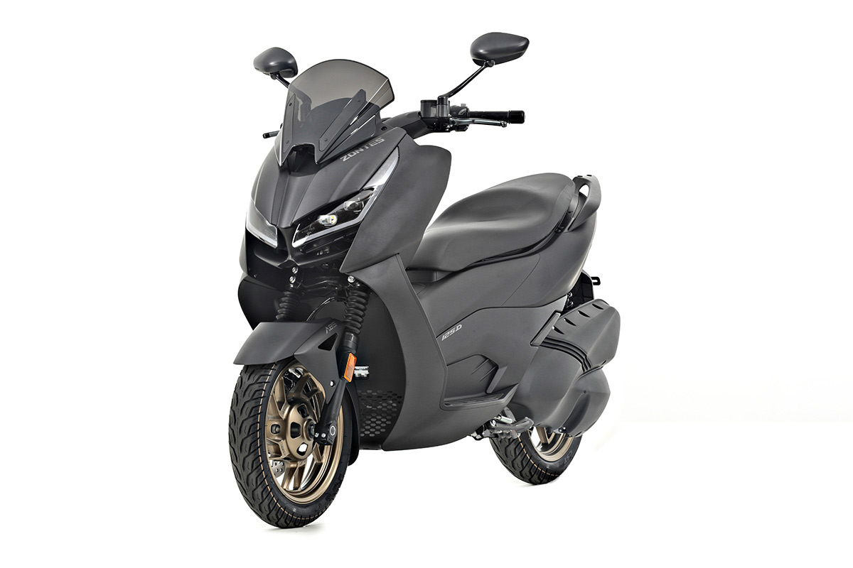 Zontes 125E negro mate