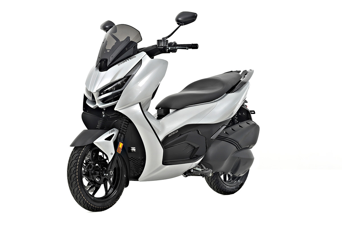 Zontes 125E plata