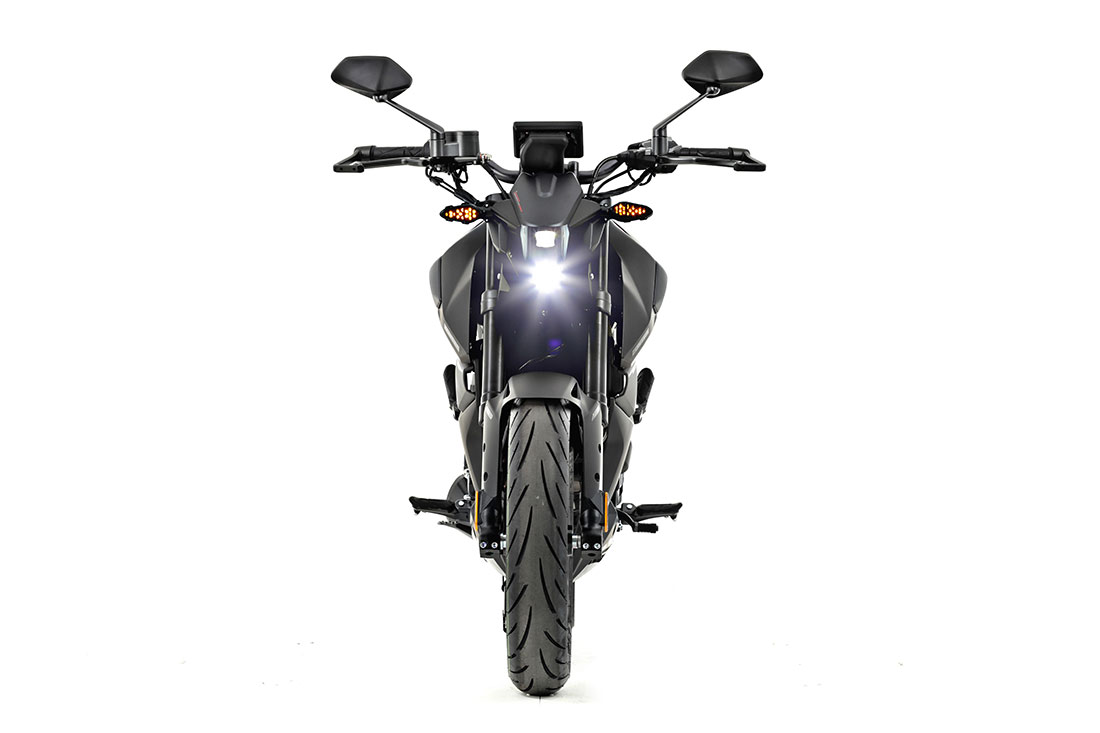 Zontes 125U negro