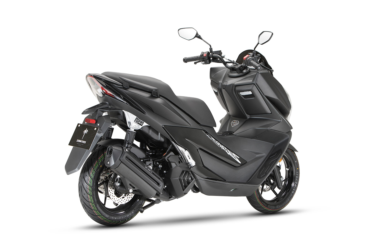 Zontes 125V negro